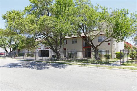 silver ridge apartments|silver ridge homes for sale.